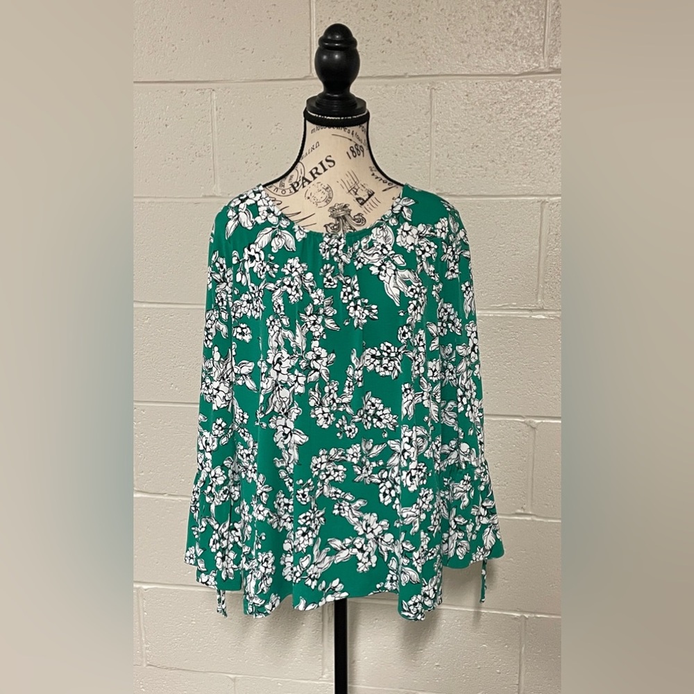 Liz Claiborne Blouse Women’s XXL Plus Size Kelly Green Floral